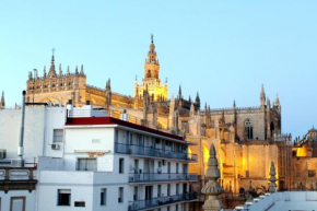 HomeySeville-Amazing Views Cathedral Tomas de Ibarra - 8 pax, Parking Optional, Seville